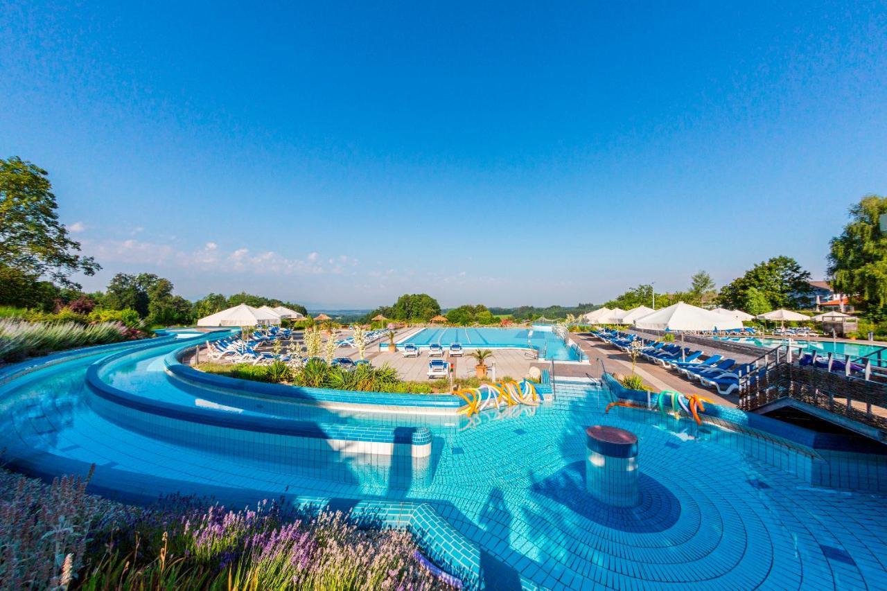Stroebinger Hof - Therme Wellness Resort Bad Endorf Luaran gambar